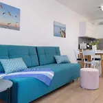 Bialy Dom By Jantar Apartamenty Kolobrzeg