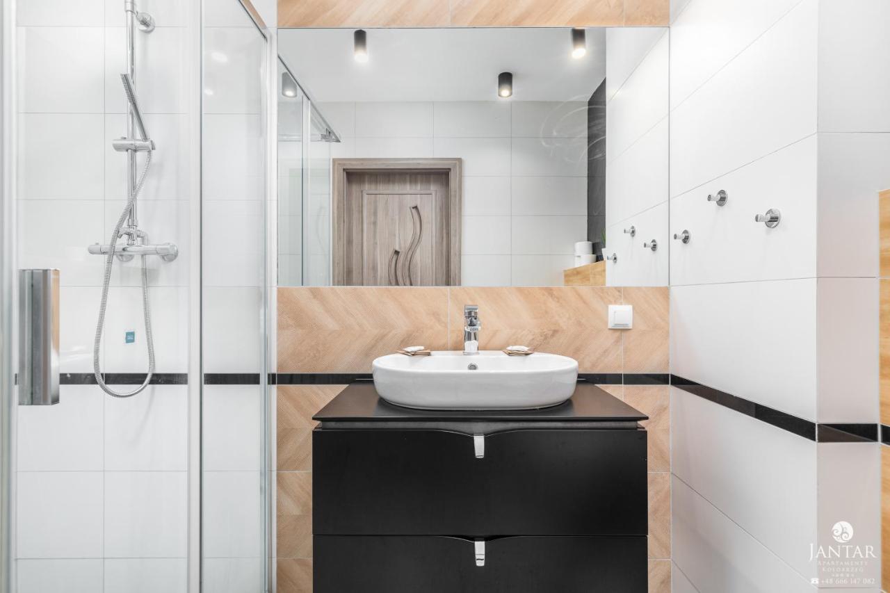 Bialy Dom By Jantar Apartment