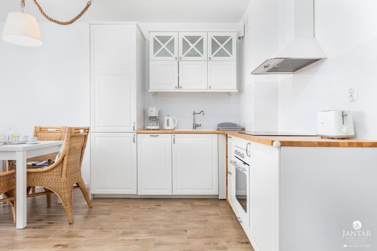 Bialy Dom By Jantar Apartment